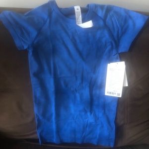 Lululemon Blue Swiftly Tech Short Sleeve Tee Shirt Size 4 NWT